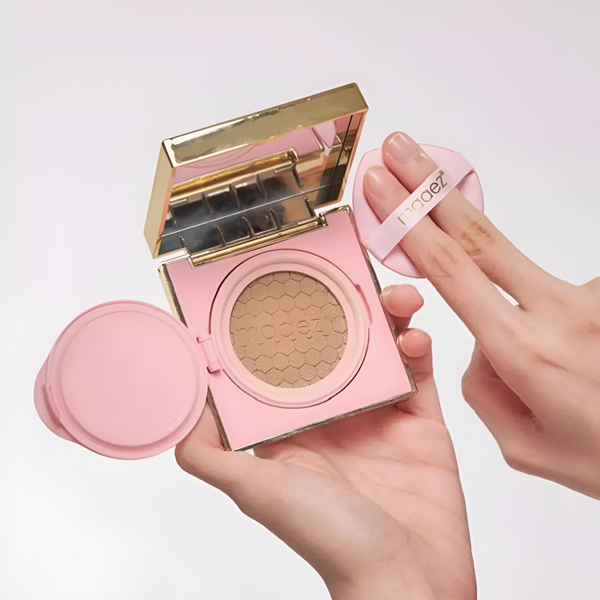 Cushion Foundation (Second Skin)