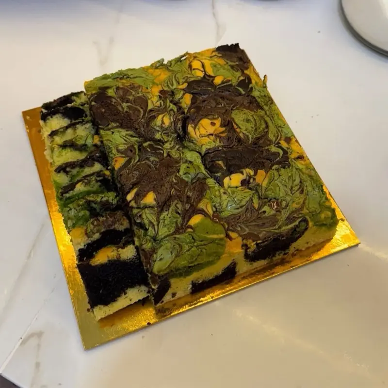 Maaez Delights - Sourcream Butter Cake